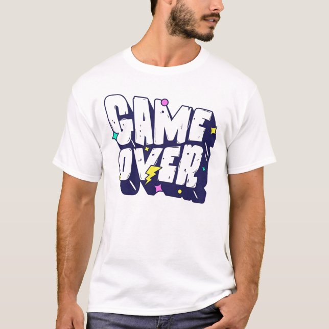 Camiseta Gráfica Game Over – Retro Gamer Tee  (Frente)
