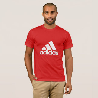 Camiseta gráfica inspirada em esportes clássicos |