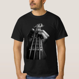 Camiseta Gráfica Monocromática de Mão de Guitarra