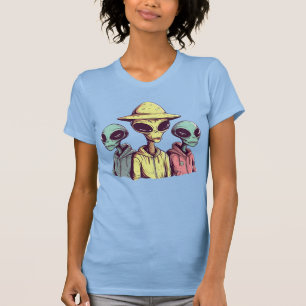 Camiseta Gráfica Trio Alien Legal – Rua OVNI Retro