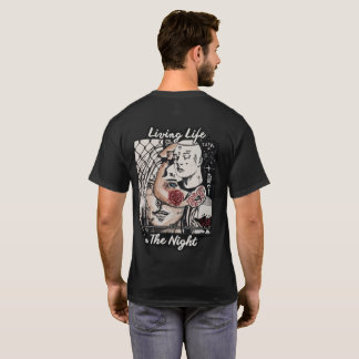 Camiseta Gráfica 'Vivendo a Vida à Noite' – Urbano