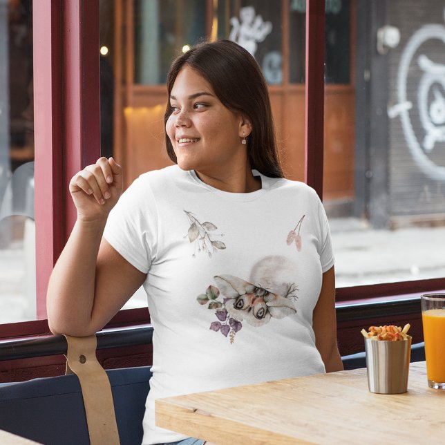 Camiseta Gráfico de Moth Ligada (Moonlit Moth Graphic Plus Size T-Shirt)