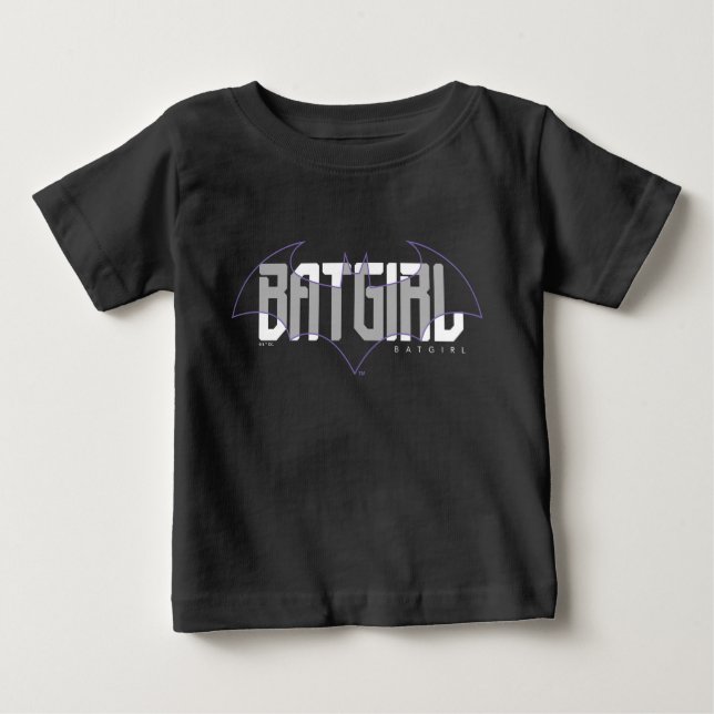 Camiseta Gráfico de nomes Hi-Tech da Batgirl (Frente)