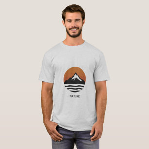 Camiseta Gráfico Minimalista da Montanha ao Pôr do Sol na N