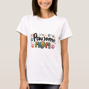 Camiseta Gráfico Whimsical "Pawsome MOM" com patas colorida