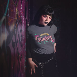 Camiseta Gráficos Florais da Rainha Gótica