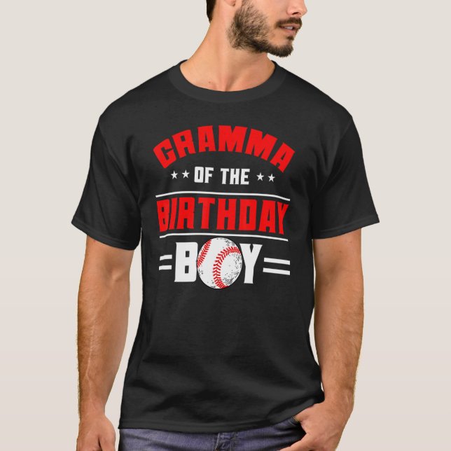 Camiseta Gramma Da Família Tema De Beisebol Do Aniversário  (Frente)