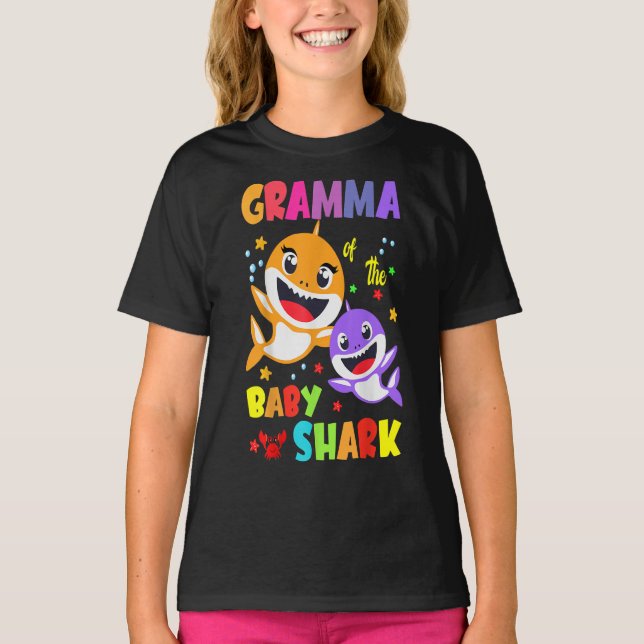 Camiseta Gramma Do Aniversário Do Bebê-Tubarão-Vó (Frente)