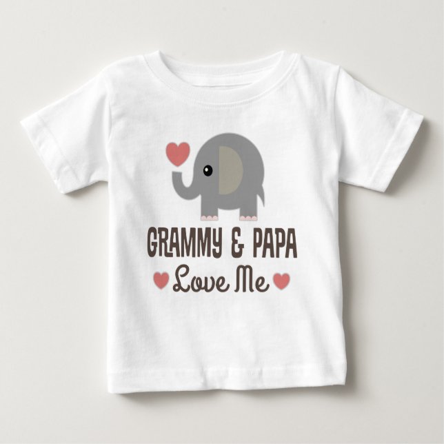 Camiseta Grammy and Papa Love Me Grandson (Frente)