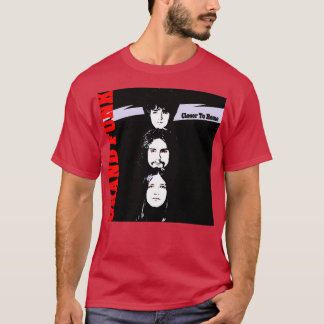 Camiseta Grand Funk Railroad mais perto de casa