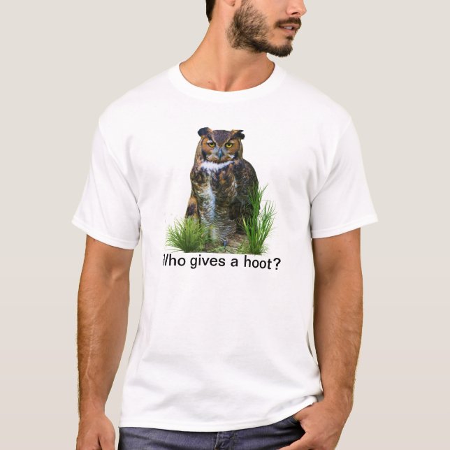 Camiseta Grande coruja Horned customizável (Frente)