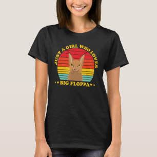 Camiseta Grande Garota Caracal-Meme Retro-Girl Que Ama B