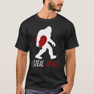 Camiseta grande pé eu roubo corações