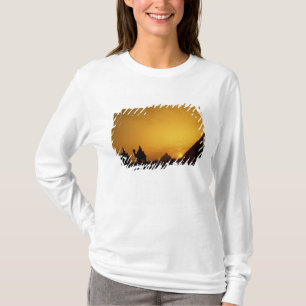 Camiseta Grandes Pirâmides de Gizé, Egito ao pôr do sol