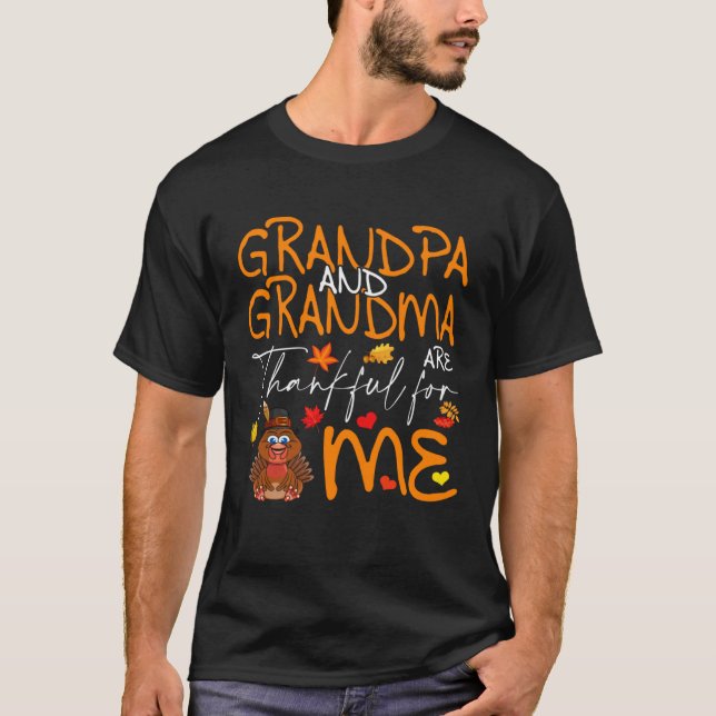 Camiseta Grandpa Grandma Thankful For Me Thanksgiving Turke (Frente)
