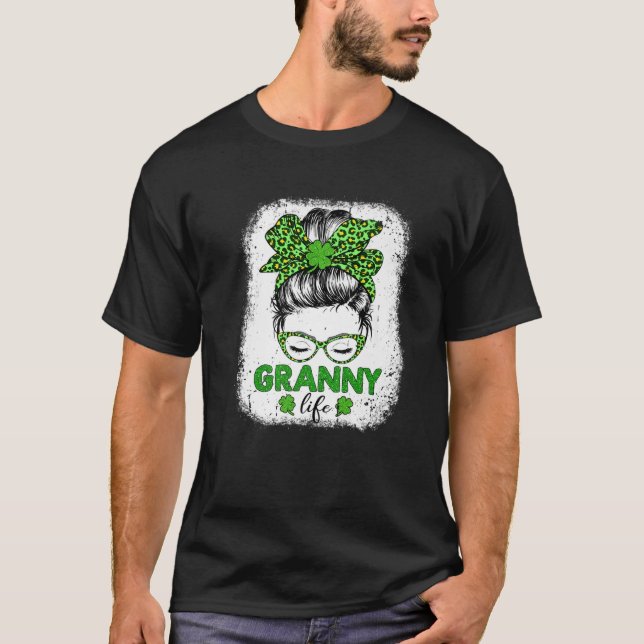 Camiseta Granny Clover Messy Bun Leopard Funny St Patrick's (Frente)