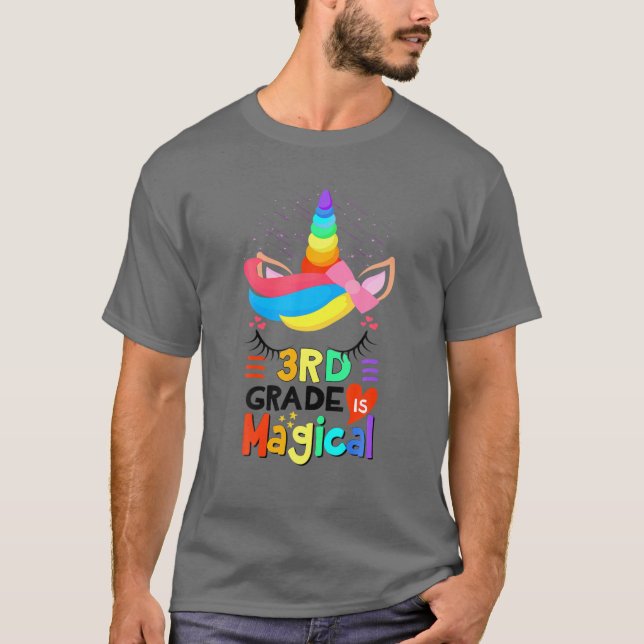 Camiseta Grau Mágico 3Rd Do Unicórnio Do 3º Grau (Frente)