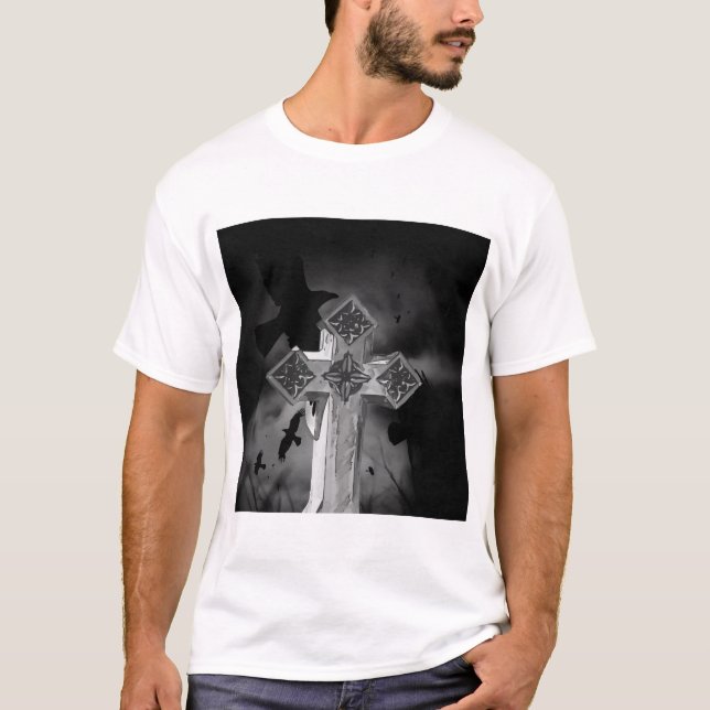 Camiseta GraveYard Gothic Cross Luado com Corvos (Frente)