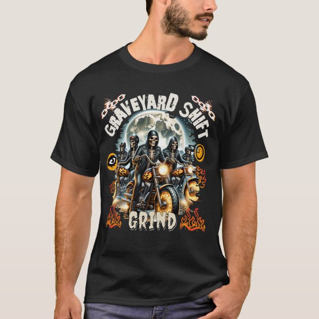 Camiseta Graveyard Shift Grind Biker Skeletons (Frente)