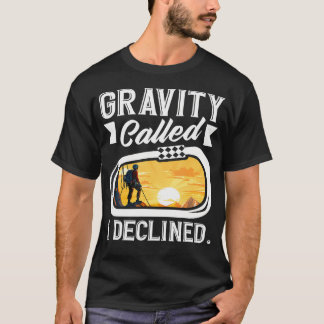 Camiseta Gravidade Ligou Eu Recusei Pedra Divertida de Esca