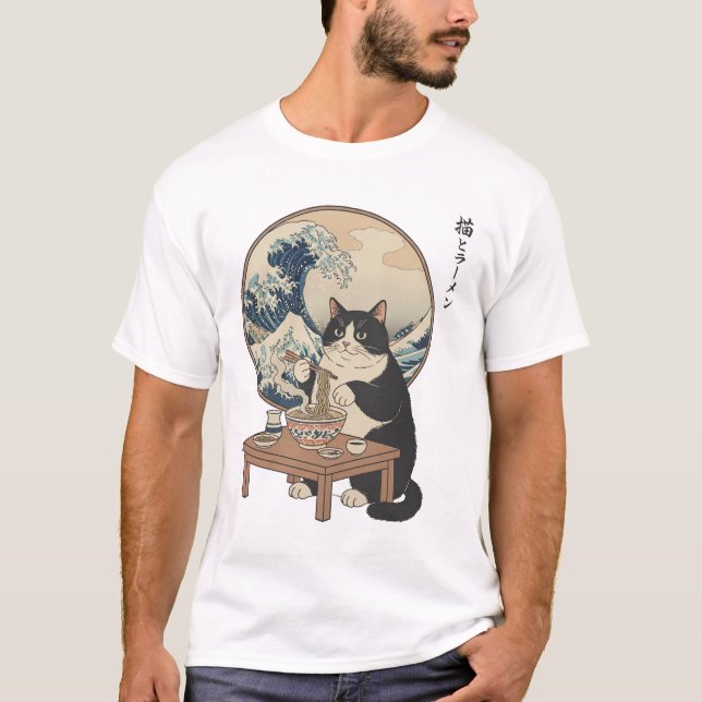 Camiseta Great Wave Japanese Cat Eating Ramen Funny Art (Frente)