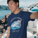 Camiseta Grécia Cruzadora Isles Santorini<br><div class="desc">Você pode mudar o estilo desta camisa escolhendo Mais > sob a opção de estilo. Ele pode ser personalizado na área fornecida ou personalizada escolhendo o clique para personalizar a opção e alterar o nome, as iniciais ou as palavras. Você também pode alterar a cor e o estilo do texto...</div>