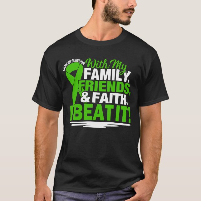 Camiseta Green Ribbon Cancer Survivor Friends Family Faith (Frente)