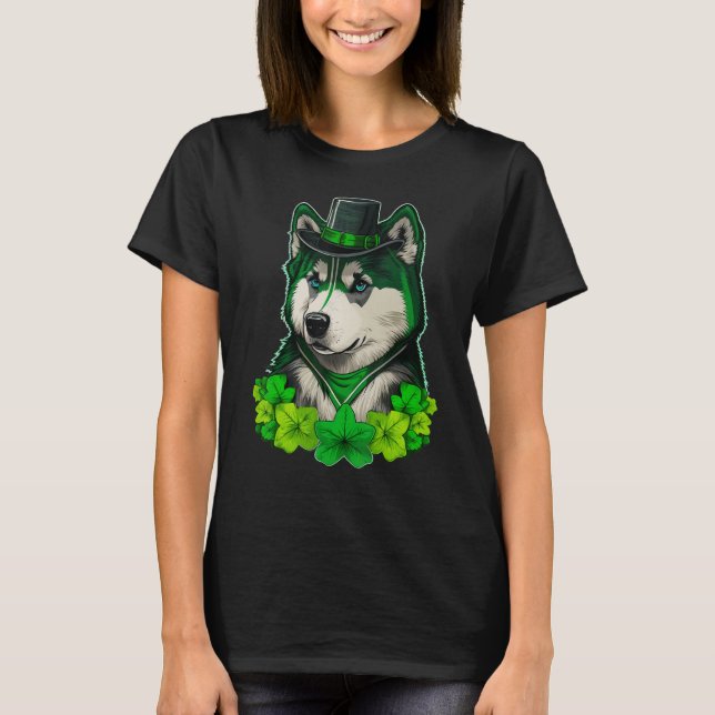 Camiseta Green shamrock on St Patricks Day Alaskan Malamute (Frente)