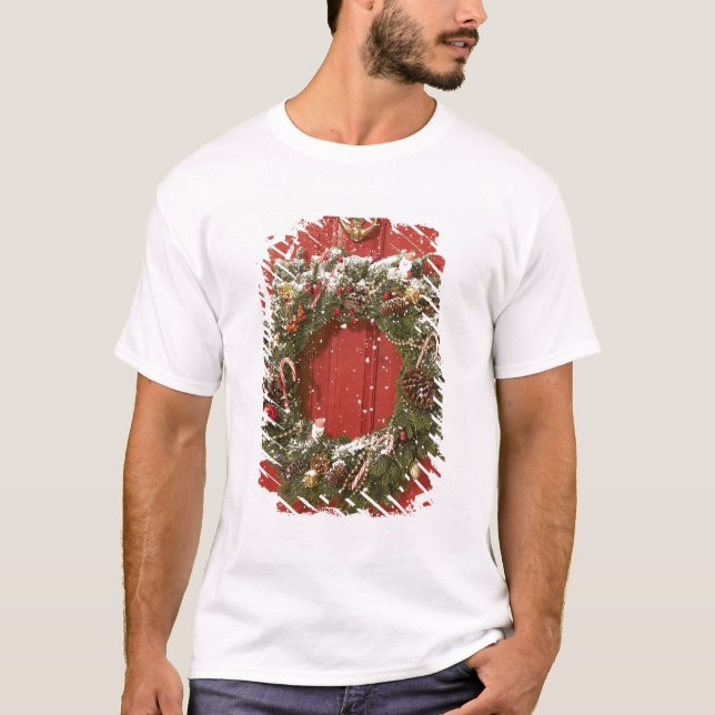 Camiseta Grinalda do Natal que pendura em uma porta (Frente)