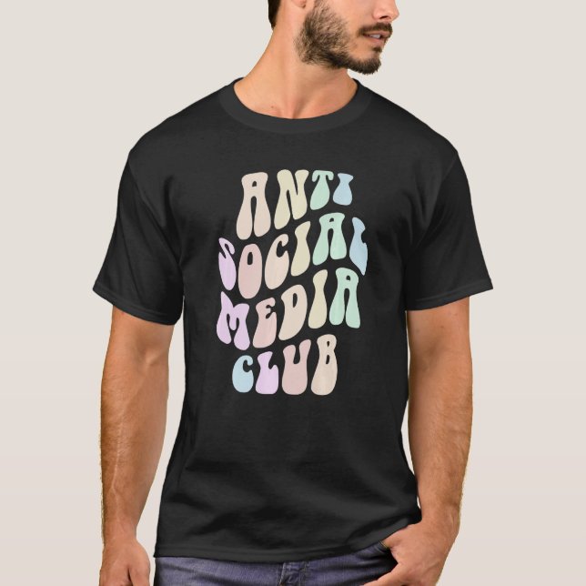 Camiseta Groovy ANTI SOCIAL MEDIA CLUB Retro Introduverter  (Frente)
