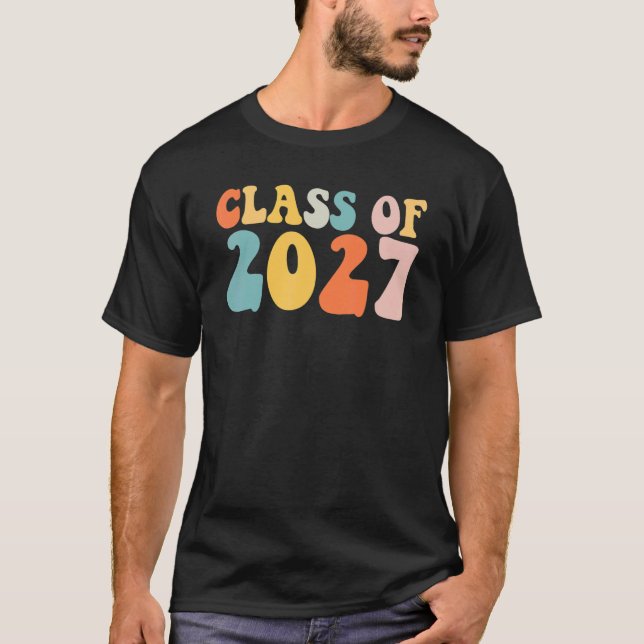 Camiseta Groovy Class Of 2027 Senior Junior 12th Grade Back (Frente)