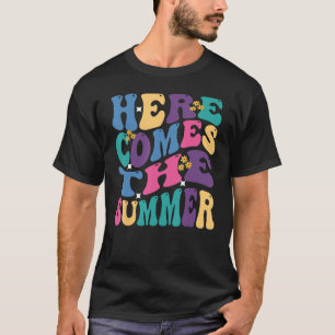 Camiseta Groovy de Verão, aqui vem a Vacinação de Verão