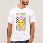 Camiseta Groovy Easter Vibes Bunny Easter Day Smile Face Gi<br><div class="desc">Groovy Easter Vibes Bunny Easter Day Smile Face Girls Women T-Shirt</div>