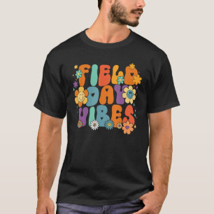 Camiseta Groovy Field Day 2023 Funny Field Day Vibes Teache
