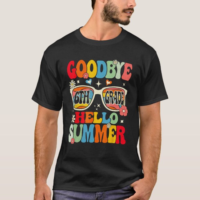 Camiseta Groovy Goodbye 6th Grade Graduation Hello Summer K (Frente)