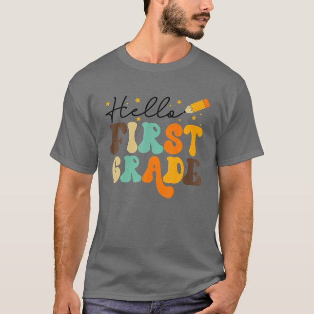 Camiseta Groovy Hello Primeiro Grau Vibes Retro Professores (Frente)