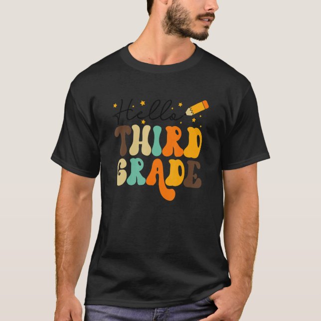 Camiseta Groovy Hello Terceiro Grau Vibes Retro Professores (Frente)