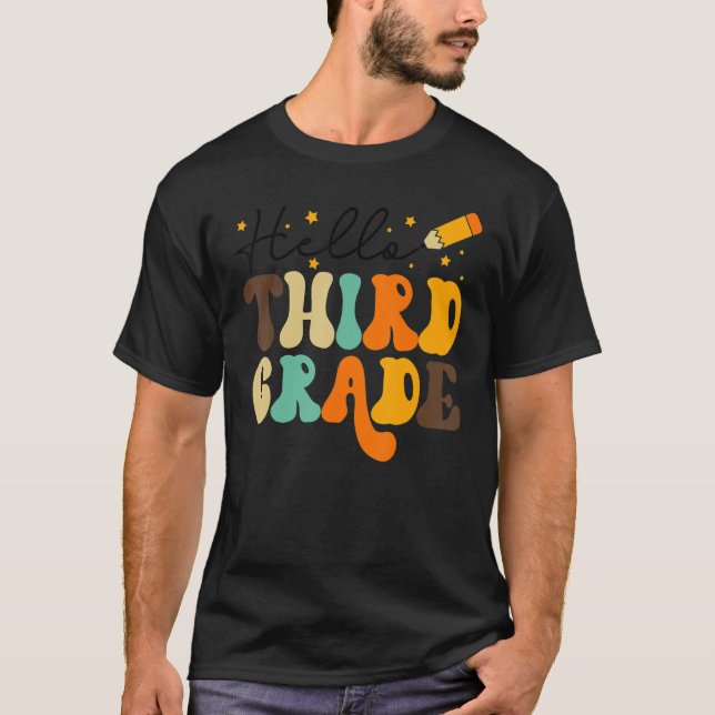 Camiseta Groovy Hello Terceiro Grau Vibes Retro Professores (Frente)