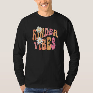 Camiseta Groovy KINDER VIBES Professor Cores de Outono Jard