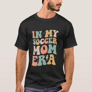 Camiseta Groovy no meu futebol Mamãe Era Mamãe Brincadeira