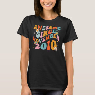 Camiseta Groovy Retro Incrível Desde 2010 12 Anos De Idade 