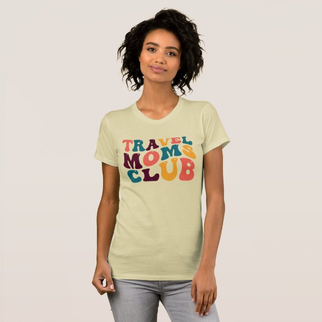 Camiseta Groovy Retro Summer Vibes Beige do Clube Viagem Mã (Frente Completa)