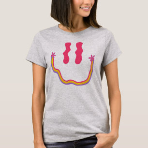Camiseta Groovy Smile Tee 🌈✨