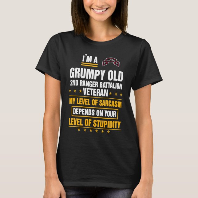 Camiseta Grumpy Old 2nd Ranger Battalion Veteran Soldier  X (Frente)