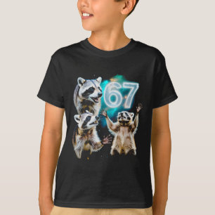 Camiseta Guaxinim Caótico Engraçado Uivando a 67 Seis Sete 