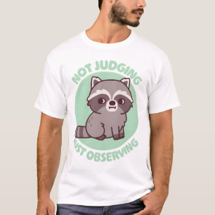 Camiseta Guaxinim Fofo Olhar de Esquina Não Julgando Apenas