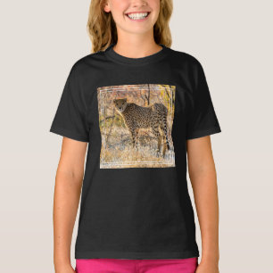 Camiseta Guepardo Olhando em Volta