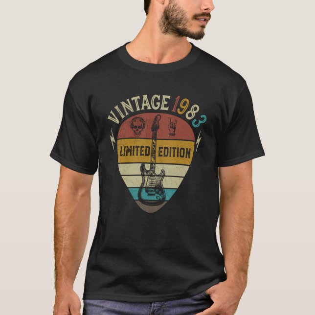 Camiseta Guitar 40th Birthday Best of 1983 (Frente)