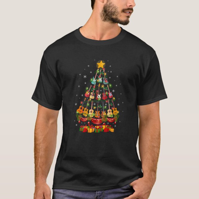Camiseta Guitarras Engraçadas Ornando Árvore de Natal Luzes (Frente)