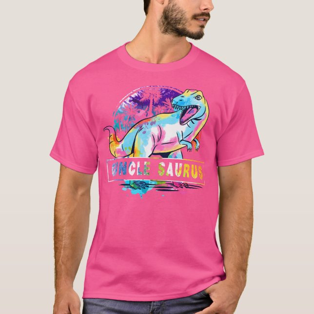 Camiseta Guncle Saurus Dinosaur T Rex Rainbow Pride Cor G (Frente)